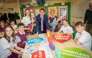 Minister Chambers marks Maths Week with a Children’s Budget Briefing